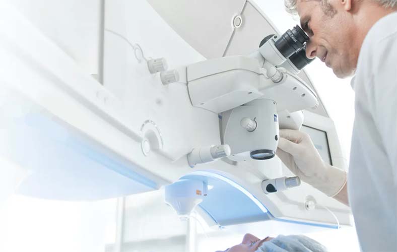 syarat operasi lasik