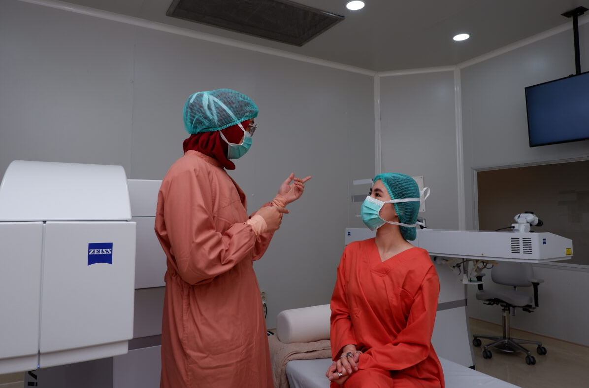 Bayangan Penglihatan Ganda Setelah Lasik