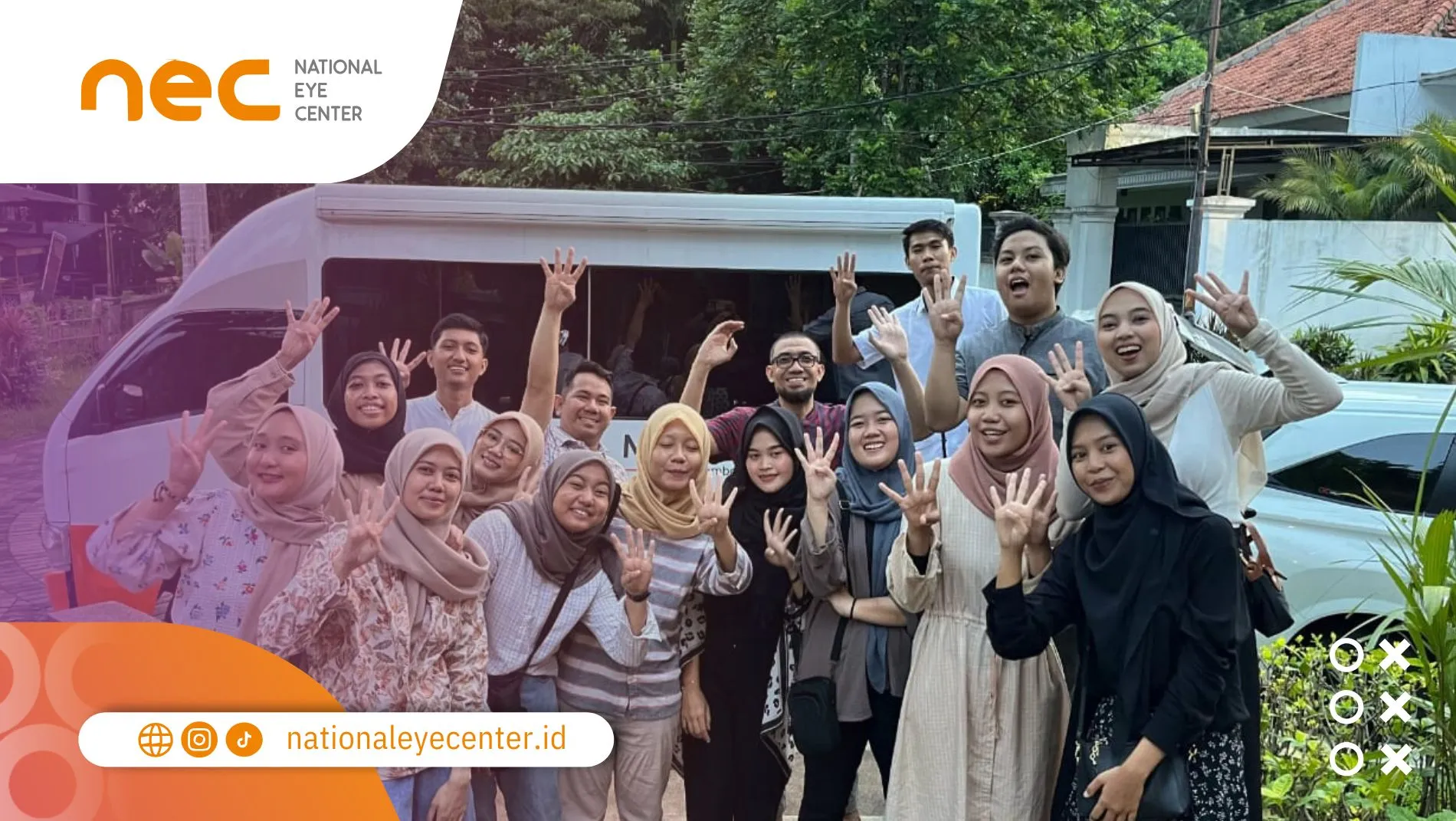 Periksa mata gratis dan bakti sosial